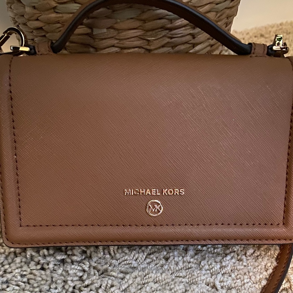 Small Crossgrain Leather Smartphone Crossbody bag